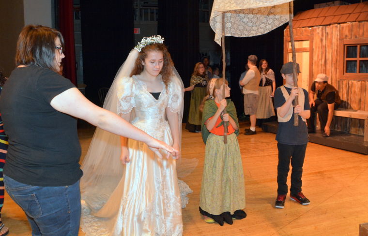'Fiddler on the Roof Jr.'